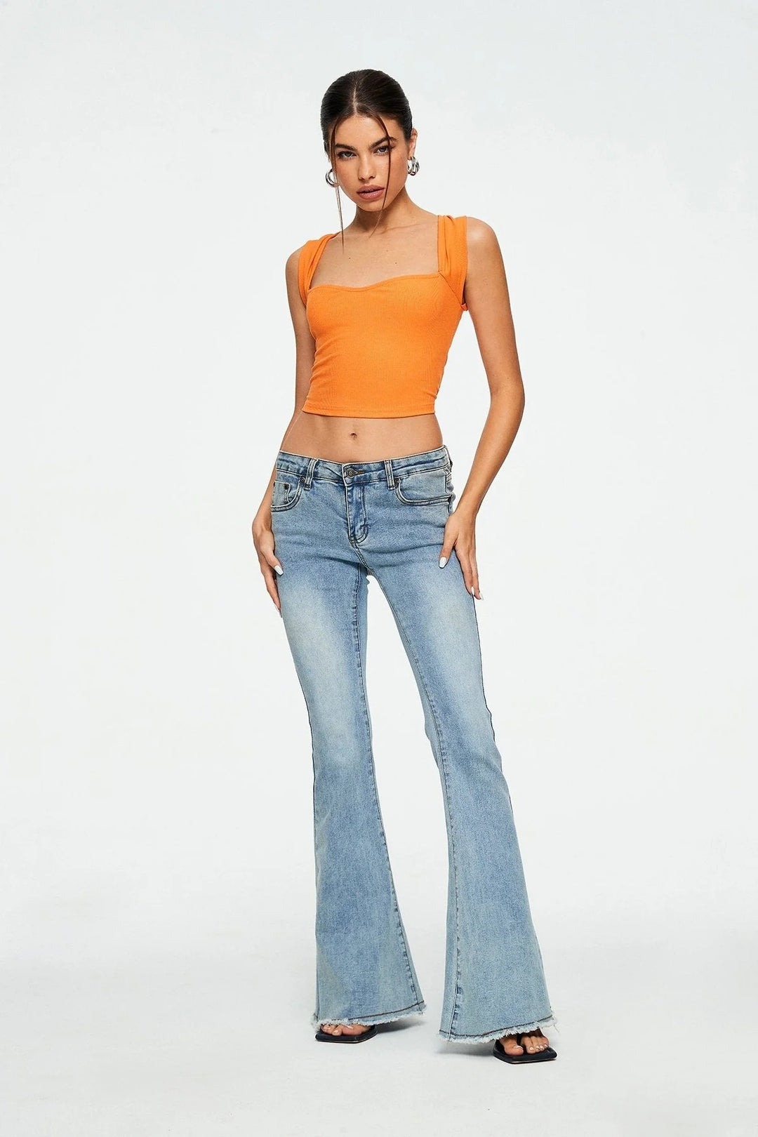 Solid Sleeveless Crop Top - Sweetheart Neck Ribbed Style